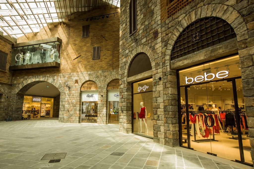 The Outlet Village -  Cheap Shopping in Dubai