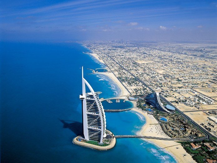 Burj Al Arab Crystal Clear and Beautiful