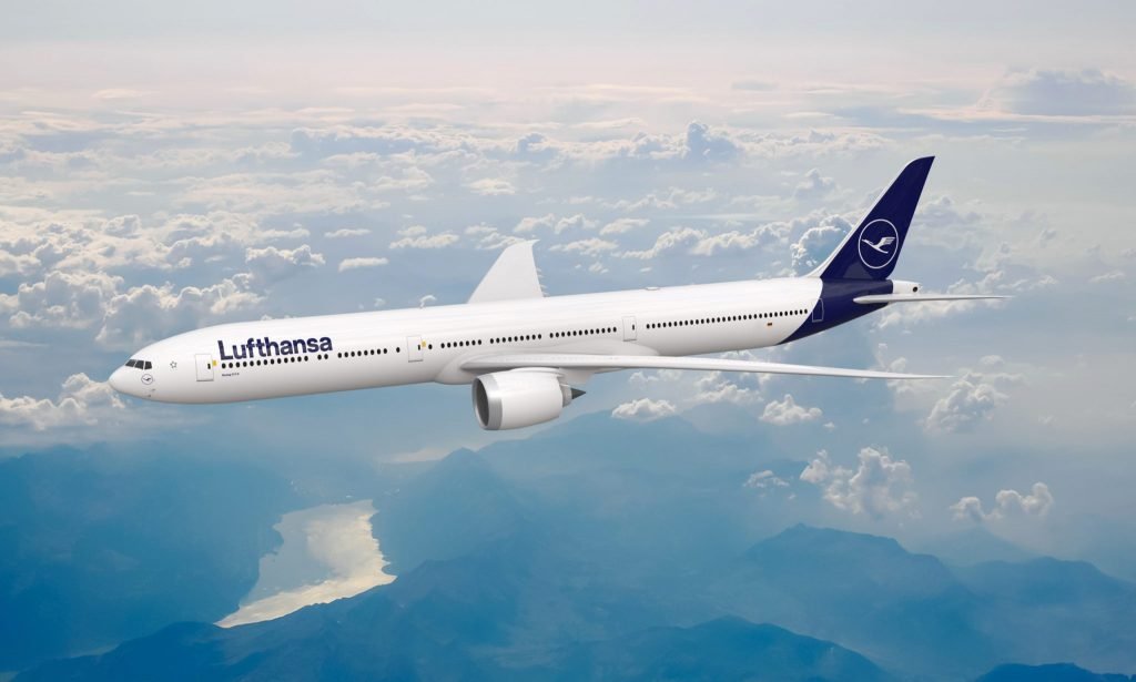 German Airline Lufthansa To Resume Flights To Dubai