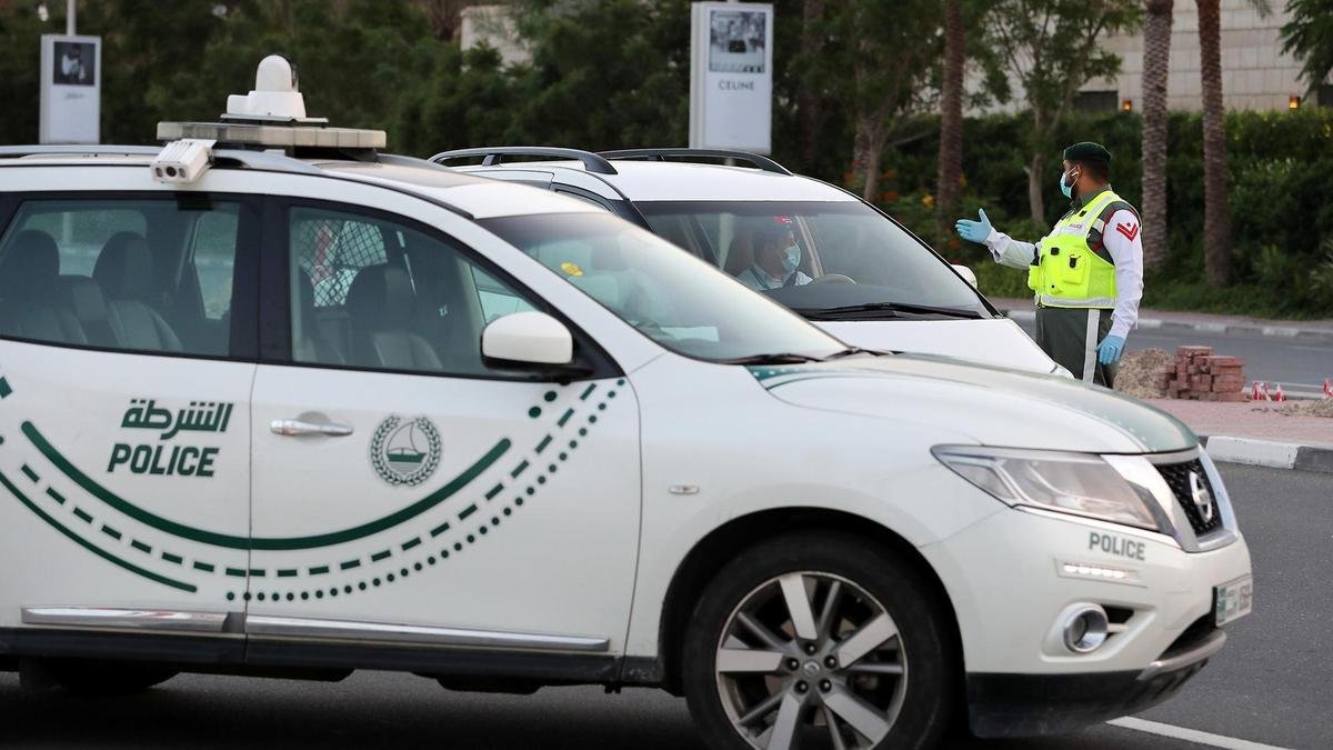 Dubai Police Officer Rejects The Bribe Of Dh50,000, A Mercedes, A Rolex Watch