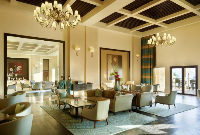 Top 5 Lounges in Palm Jumeirah Dubai