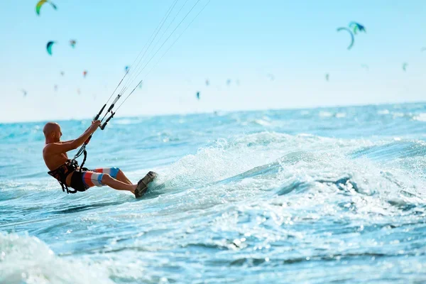 The Ultimate 5 Beach Activities To Do In Dubai Right Now!
