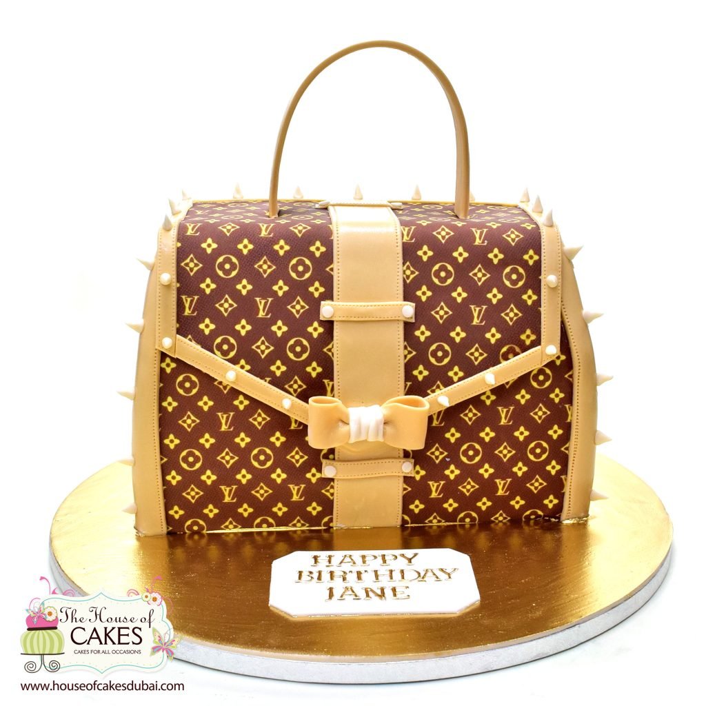 Best Customized Cakes in Dubai to make your Events Memorable and Beautiful