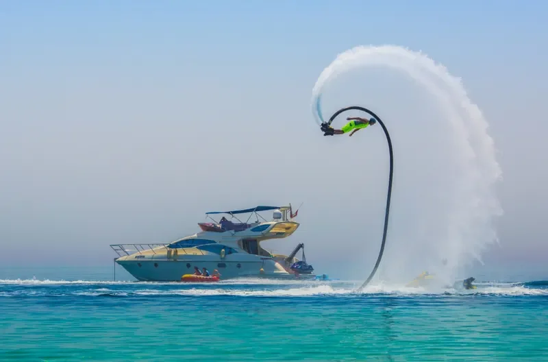 The Ultimate 5 Beach Activities To Do In Dubai Right Now!