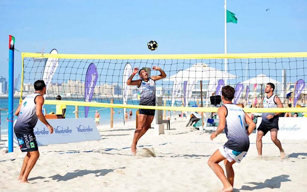 The Ultimate 5 Beach Activities To Do In Dubai Right Now!