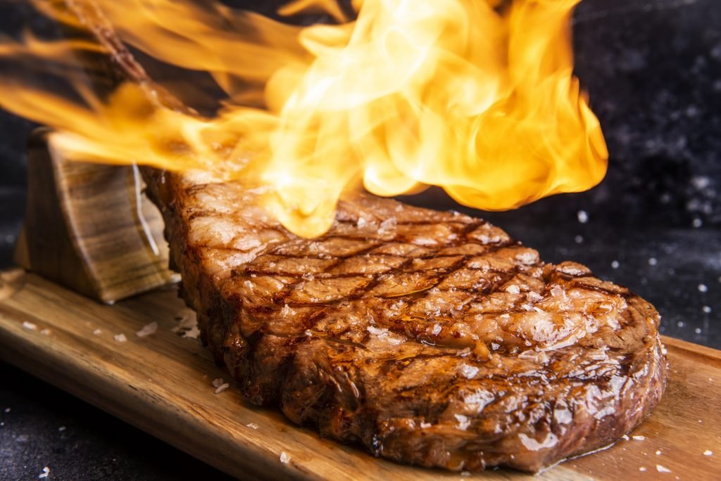 7 Best Steakhouses in Dubai for Meat Lovers | Try Luscious Texture and Luxurious Flavors