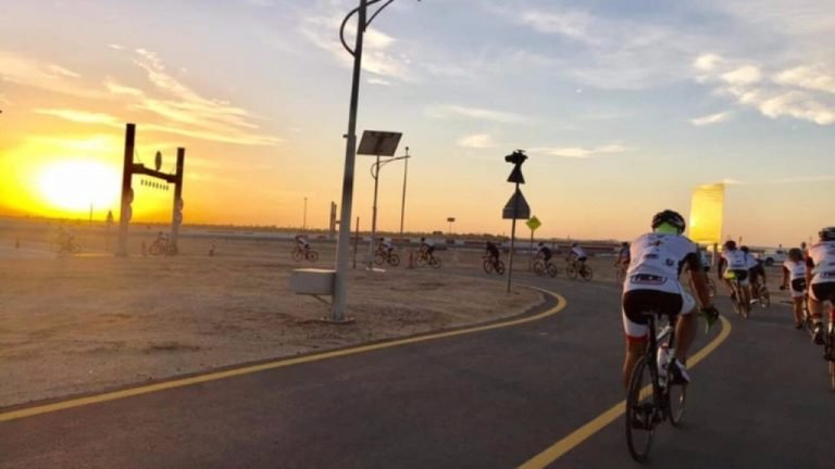 Visit Al Qudar Lake & Love Lake For Exotic Winter Experience In Dubai