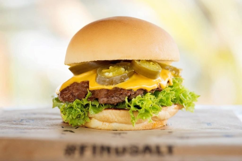 Most Delicious 7 Best Burgers in Dubai 2023 – Discover the Burger Near to You