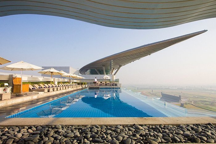 The Most Fabulous and Best Pools in Dubai| Should not Miss! 