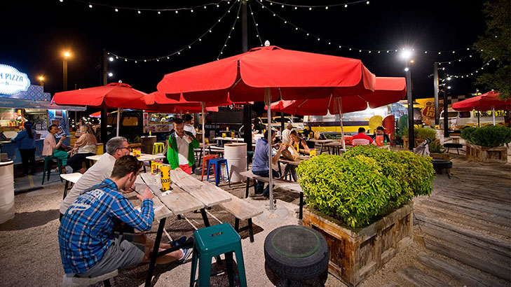 Last Exit DXB Bound | Enjoy Different Meals At One Stop 