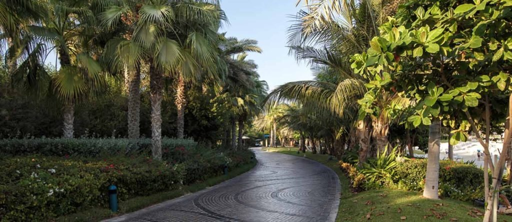 Karama Shopping Centre Dubai- Shopping at Unbeatable Prices