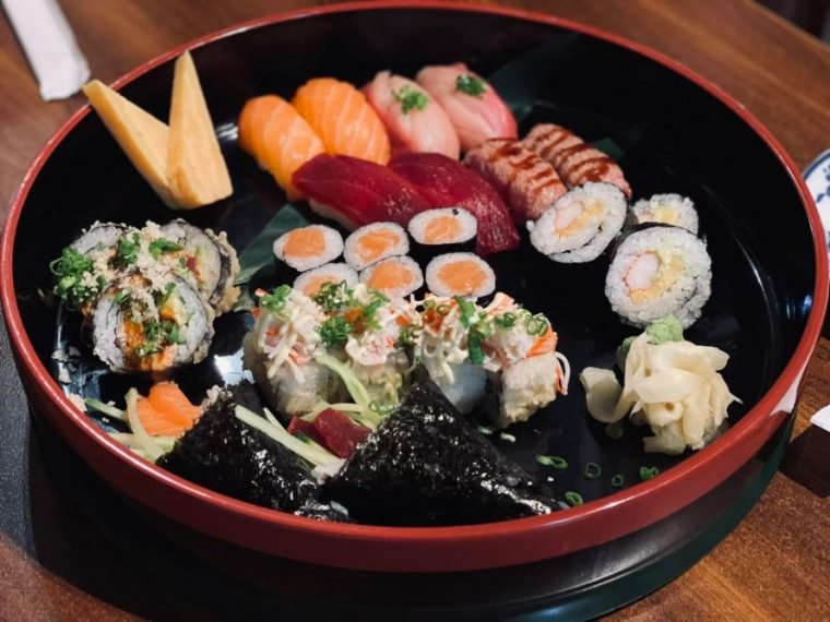 7 Best Sushi Restaurants In Dubai | Must Try Best Sushi Near You