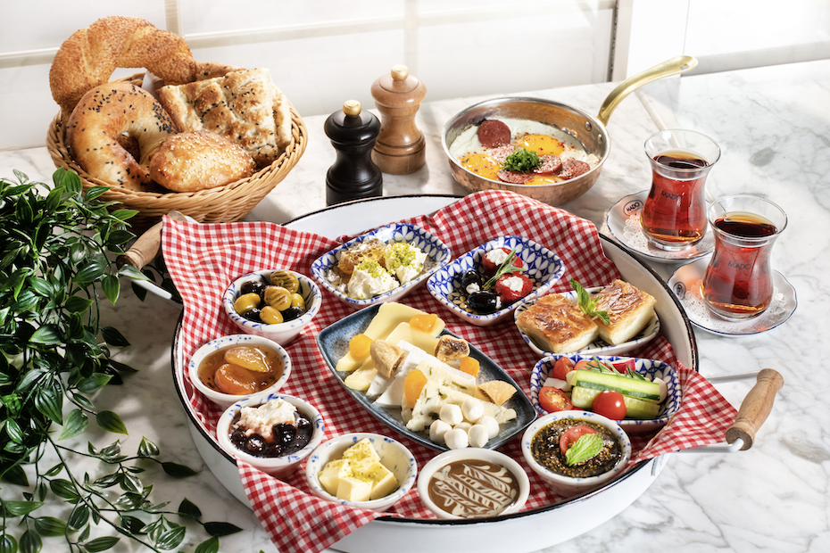 7 Best Arabic Restaurants In Dubai | Must Try Arabic Food Eateries For Excellent Cuisine 