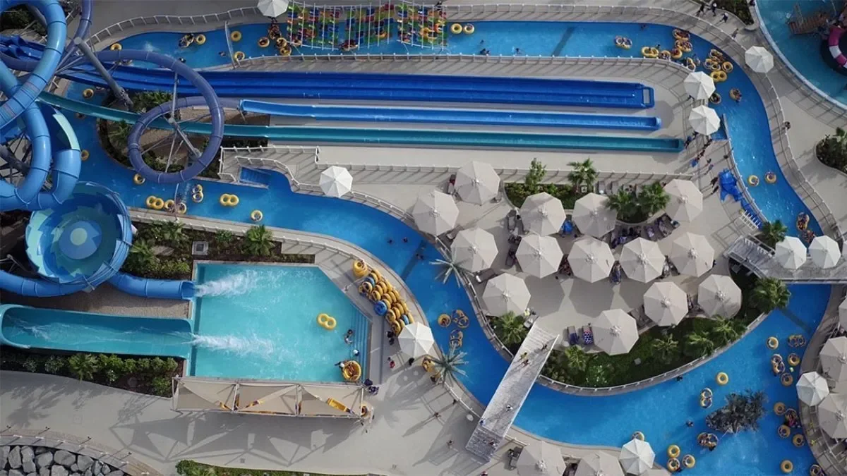 La Mer Beach Dubai | Enjoy The Sunny Day At Best Beach