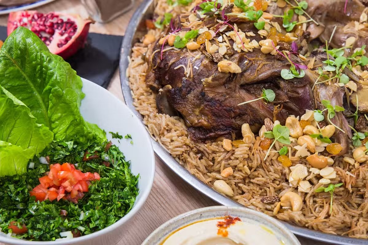 7 Best Iraqi Restaurants In Dubai | Explore Favourite Middles Eastern Restaurants