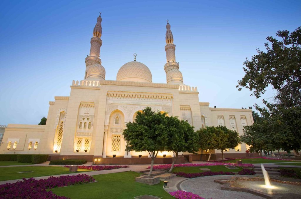 Famous Mosques in UAE