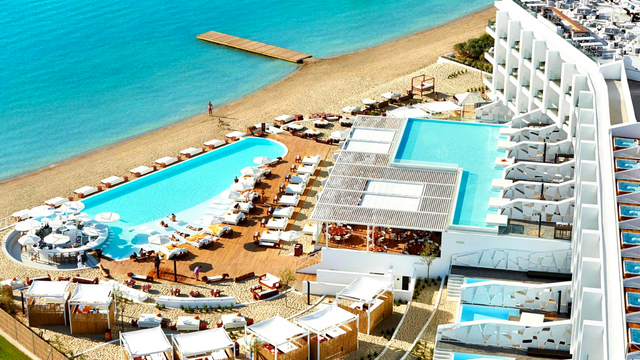 Nikki Beach Dubai 2023 | Why You Should Go to This Great Beach