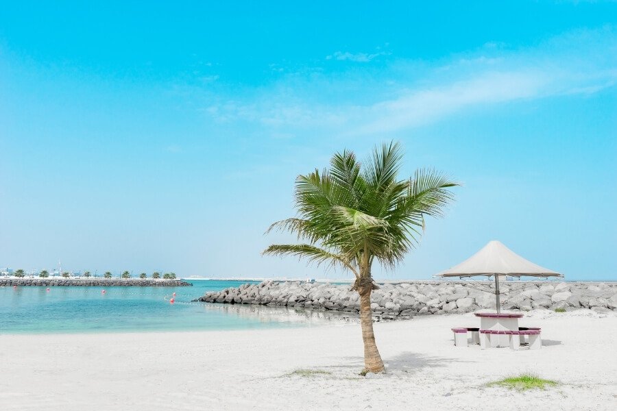 Al Mamzar Beach 2023: Best Beach That Uses Artificial Intelligence Technologies