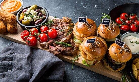 7 Best 24 Hours Restaurants in Dubai for Round-the-Clock Dining