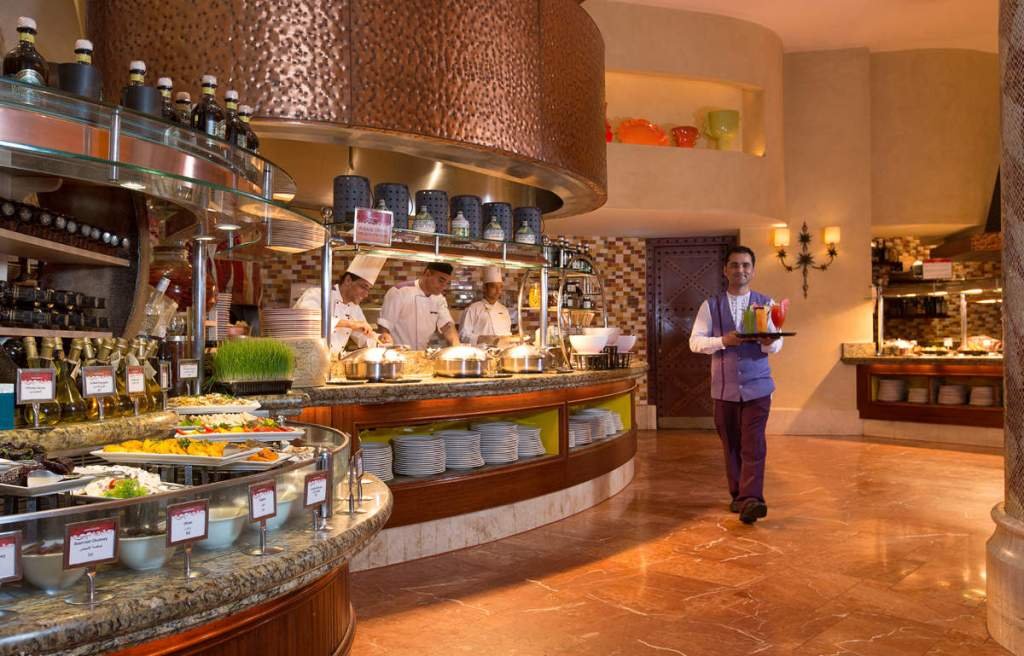 7 Best Buffet Restaurants in Dubai | Must-visit Destinations for Foodies in 2023