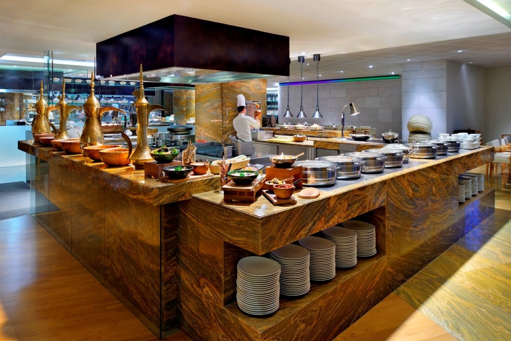 7 Best Buffet Restaurants in Dubai | Must-visit Destinations for Foodies in 2023