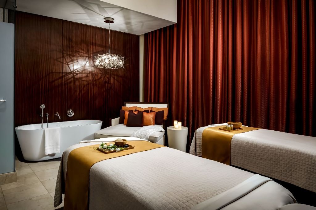 Dubai Palm Hotel