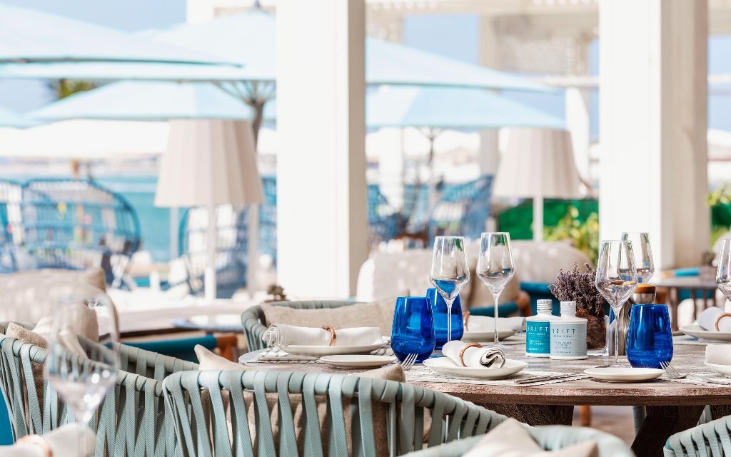 7 Best Beach Clubs in Dubai | Sun, Sand, and Style From Serenity to Party 