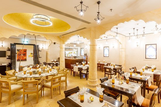 Al Barsha Restaura