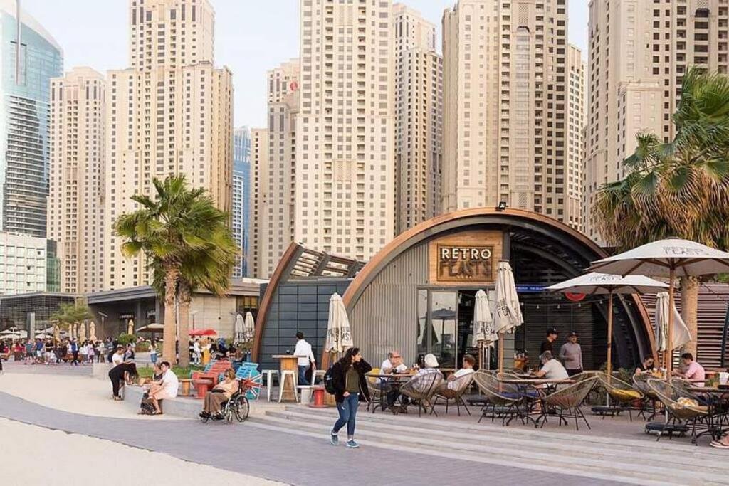 7 Best JBR Beach Restaurants To Satisfy Your Taste Buds