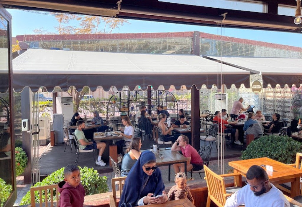 Outdoor Coffee Shops in Dubai