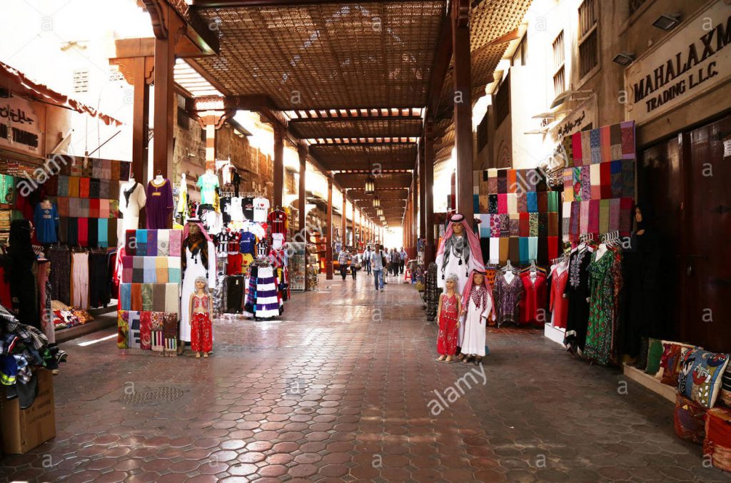 Dubai Cheap Shopping Markets - Dragon Mart - Deira Market