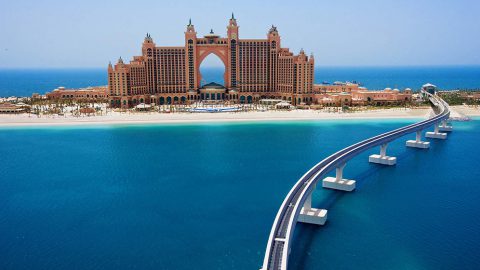 How To Reach Atlantis from Bur Dubai by Taxi, Car or Metro & Tram