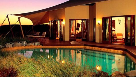 [Video] Muscular Mike Thurston Visits The Spectacular Al Maha, a Luxury Collection Desert Resort & Spa in Dubai