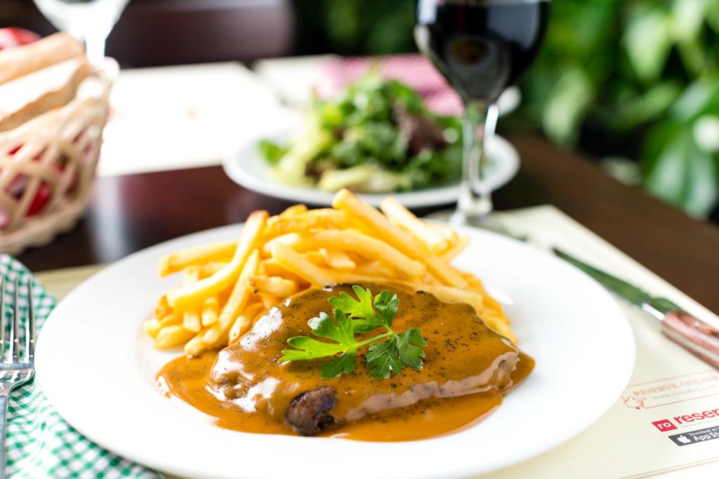 7 Best French Restaurants in Dubai for French Cuisine Lovers 