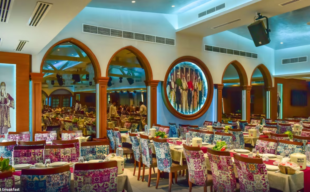 Umm Al Quwain Beach Hotel : un joyau caché à Dubaï, explorez-le en 2023 